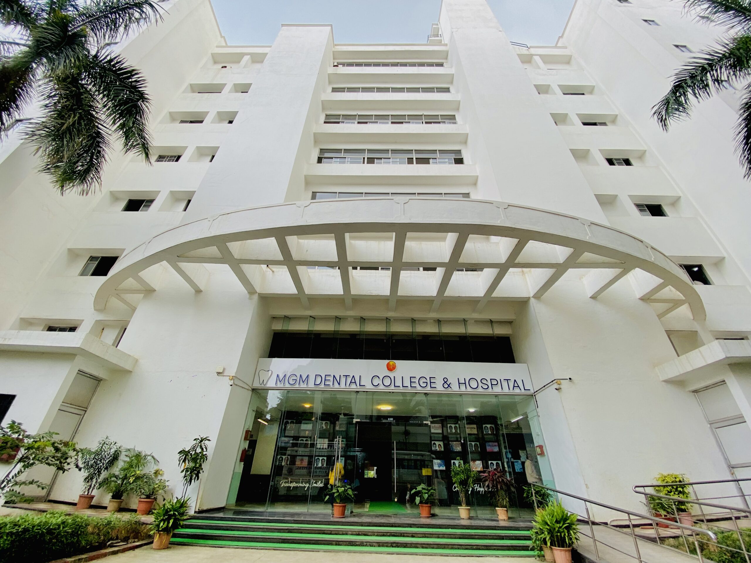 MGM COLLEGE/BDS